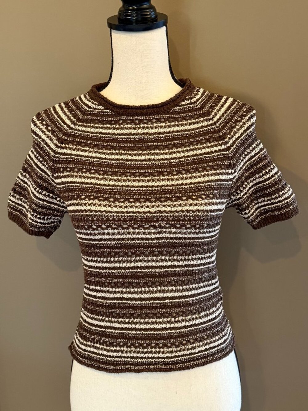 Zara textured Striped Short Sleeve Knit Top Brown Cream Crewneck, Size Small